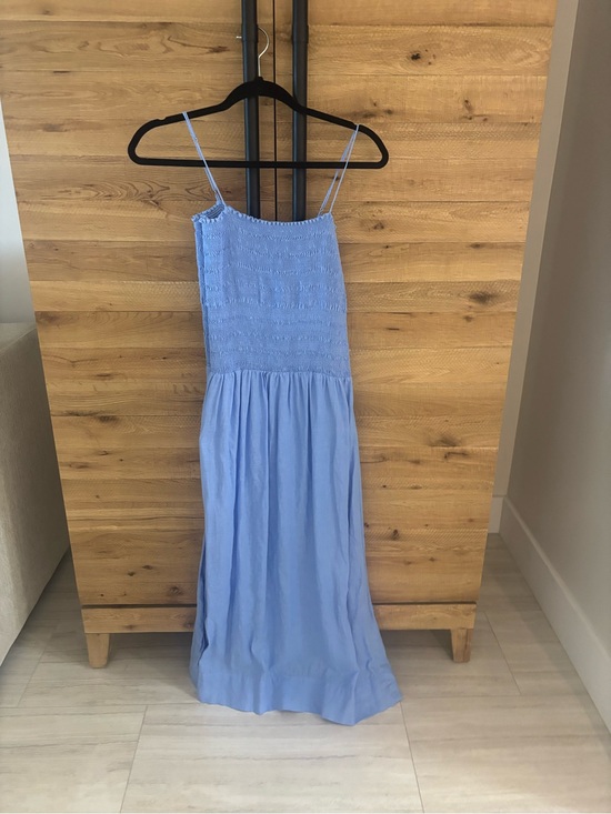 Faithfull the Brand Dresses & Skirts - Faithfull The Brand Blue Linen Smocked Maxi Dress Spaghetti Strap Size Us 6